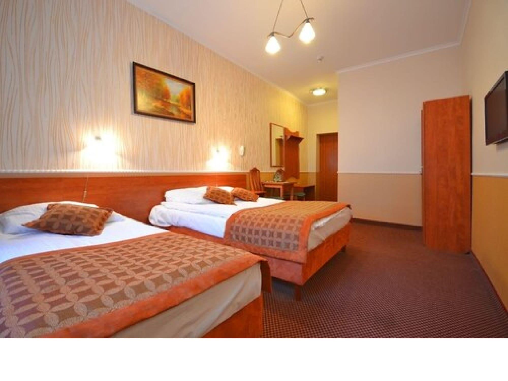 Hotel Topaz Poznan Centrum Eksteriør billede