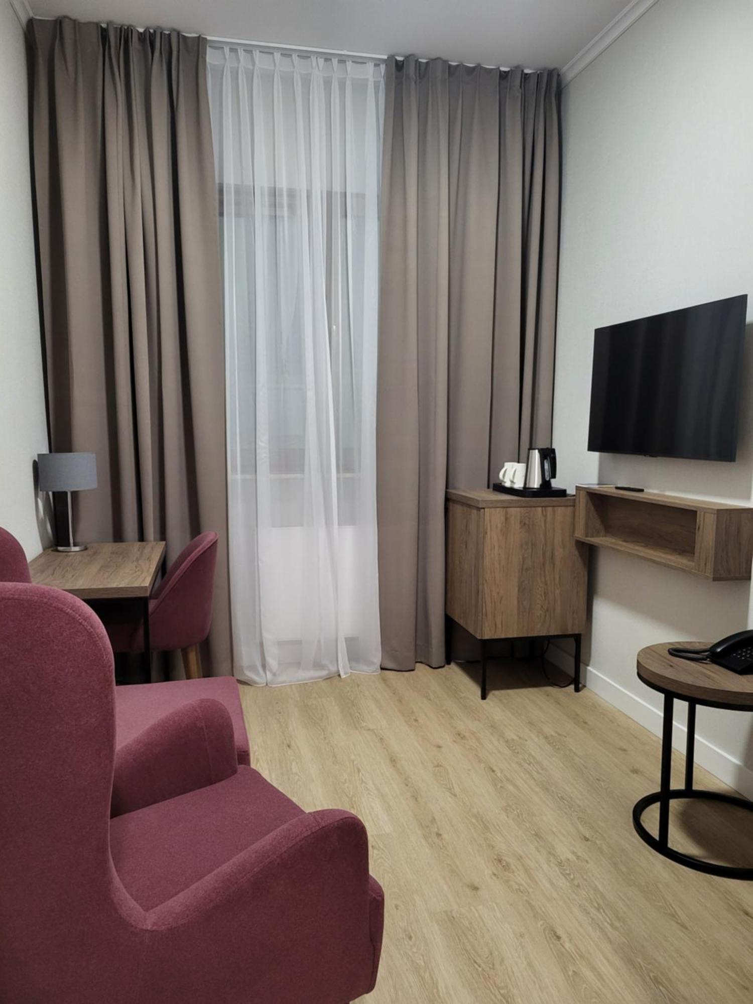 Hotel Topaz Poznan Centrum Eksteriør billede