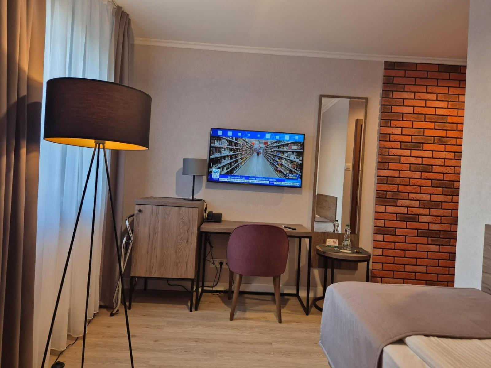 Hotel Topaz Poznan Centrum Eksteriør billede
