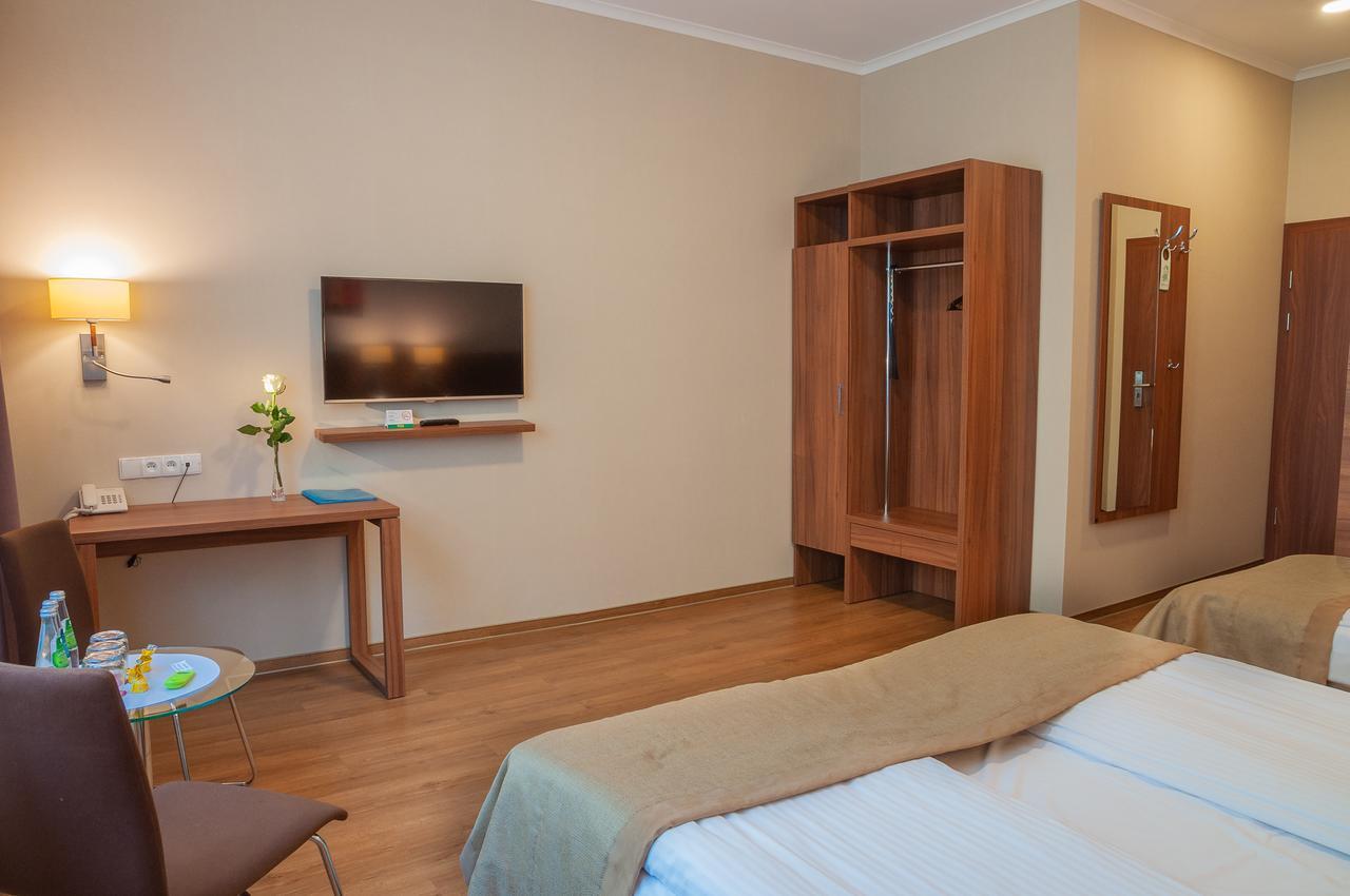 Hotel Topaz Poznan Centrum Eksteriør billede